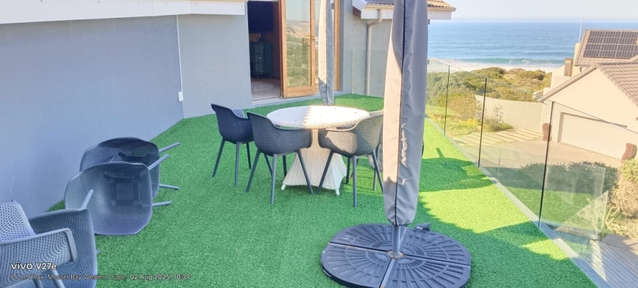 7 Bedroom Property for Sale in Dana Bay Western Cape